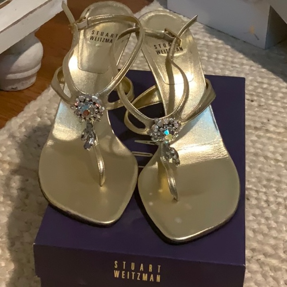 Stewart Weitzman Gold Supple Kid Crystal Shoes 7.5